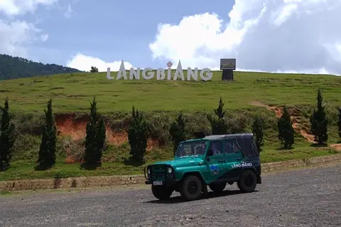 Núi Langbiang Đà Lạt